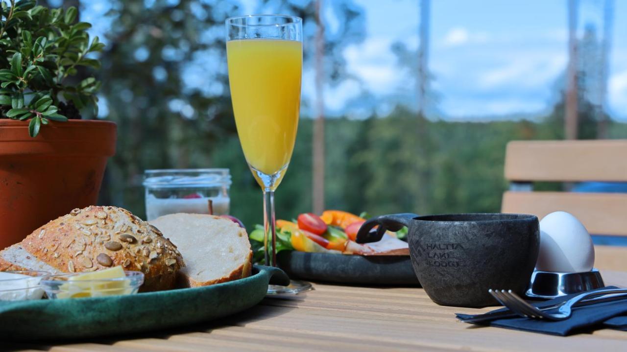 Haltia Lake Lodge Nature Boutique Hotel & Glamping Espoo Exterior photo