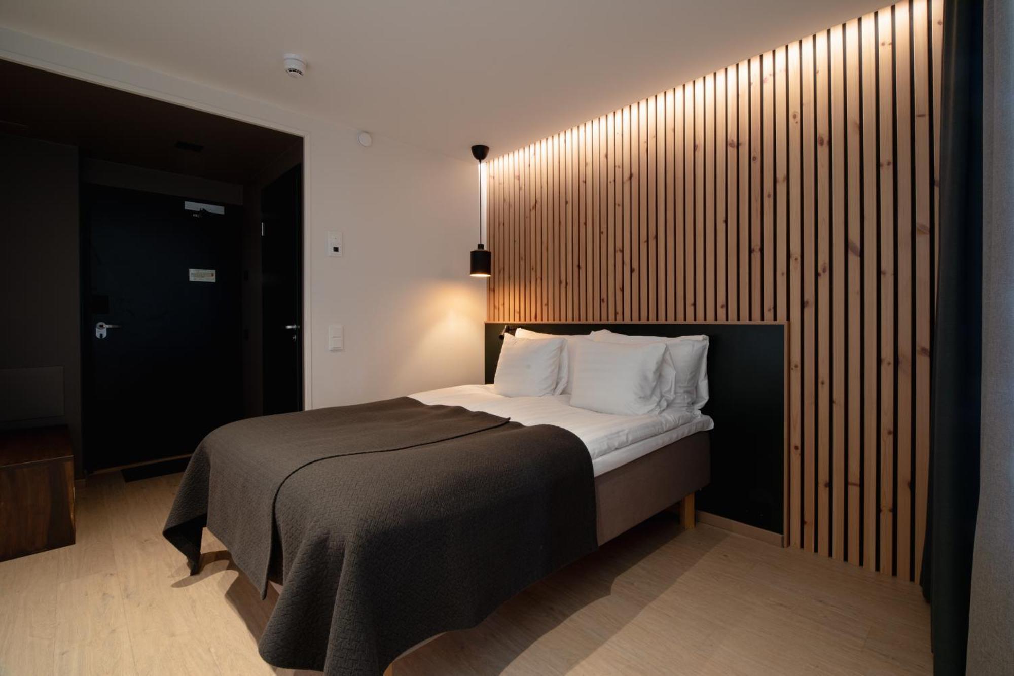 Haltia Lake Lodge Nature Boutique Hotel & Glamping Espoo Exterior photo